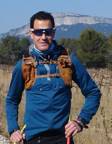 Geoffroy Sarran en tenue de trail